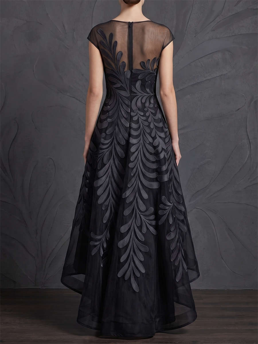 A-line/Princess Illusion Short Sleeves Appliques Lace Floor-Length Tulle Mother of the Bride Dresses