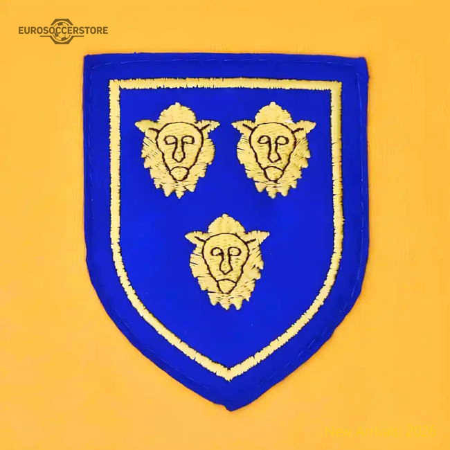 Shrewsbury Town 1970s Retro Football Shirt-Vantage Point Soccer