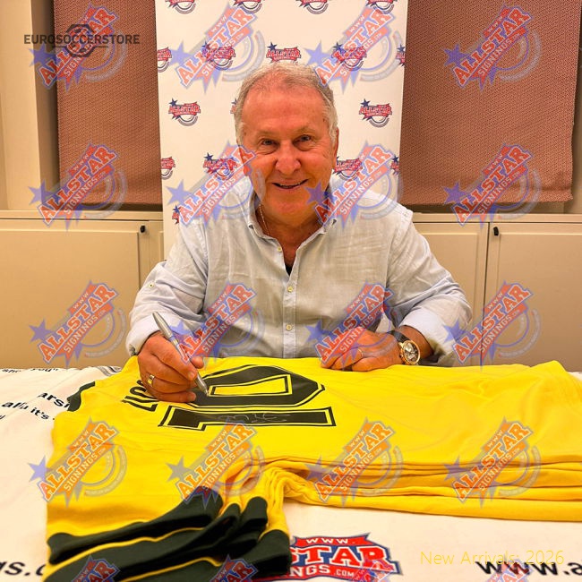 Brasil 1982 Zico Signed Shirt-Vantage Point Soccer