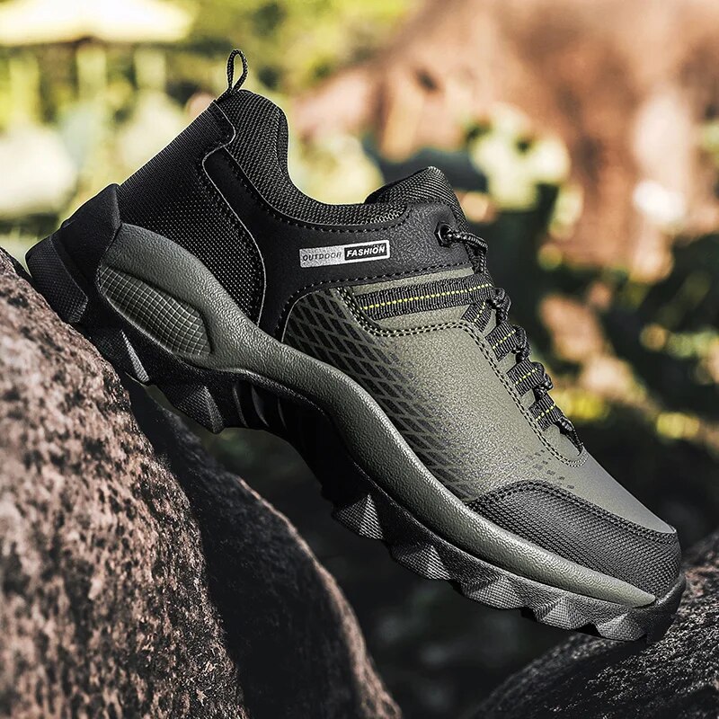 Men's Waterproof  Outdoor Hiking Boots with Soft Thick Soles