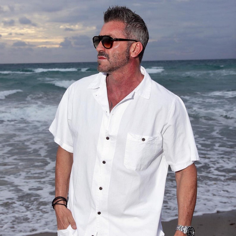 Men's Casual Organic Cotton Short Sleeve  Buttoned Casual Shirt