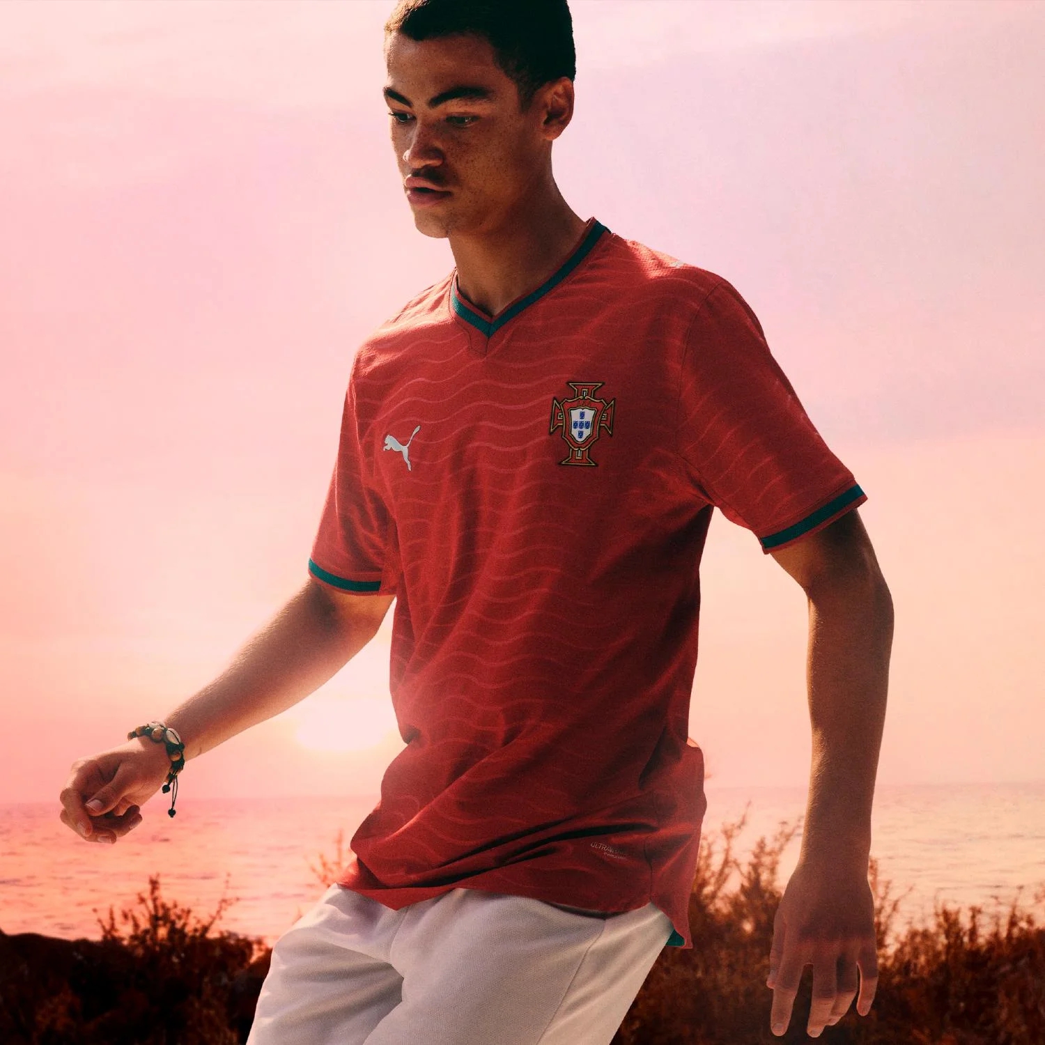 Portugal 2026 Home Jersey - Men's | Wave Inspired Football Shirt Sustainable Regular Fit Soccer Kit-Jersey Chest: 2026 World Cup Soccer Kits
