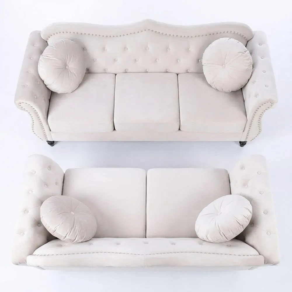 Conjunto de Sala de Estar Beige de Terciopelo con Cojines y Brazos Enrollados