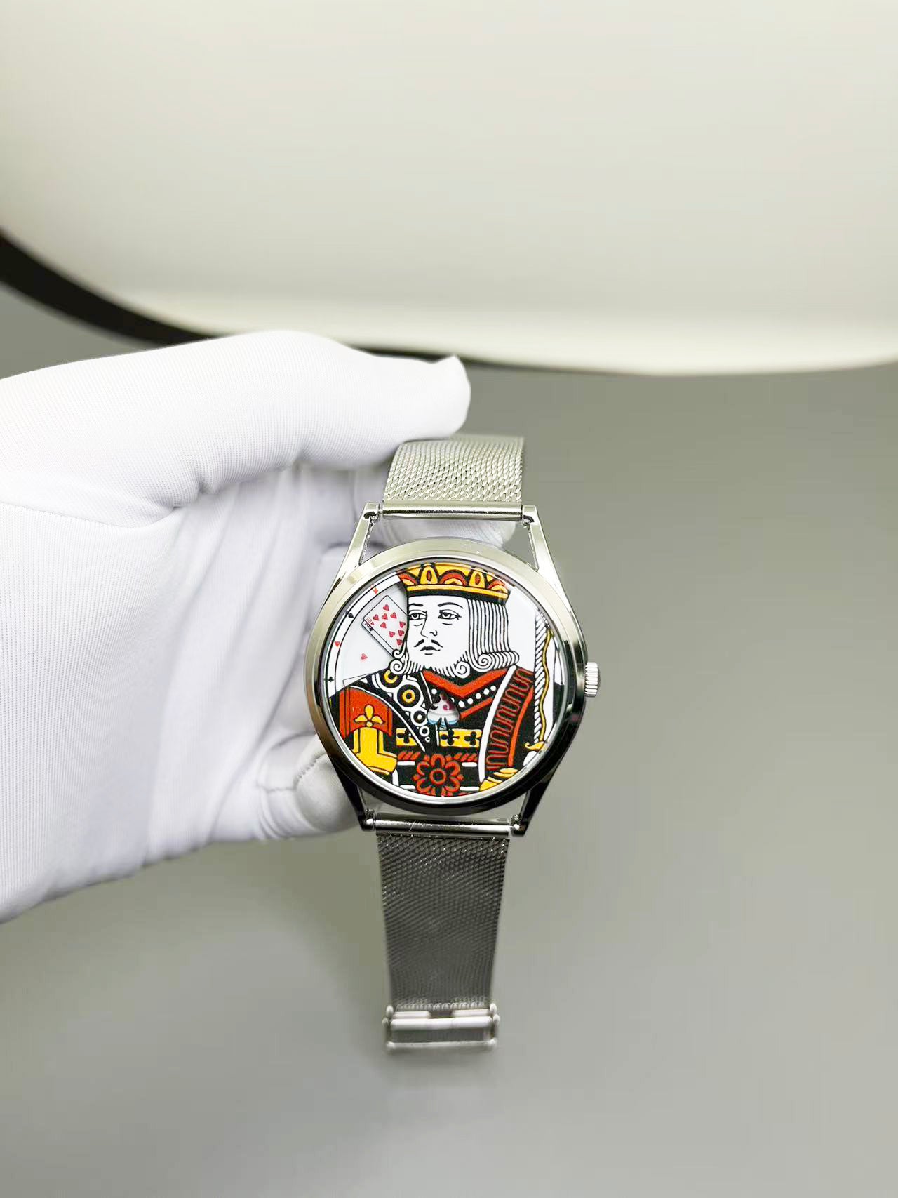 Cartoon King Character Watch – Fun Cartoon Wristwatch for Kids & Collectors