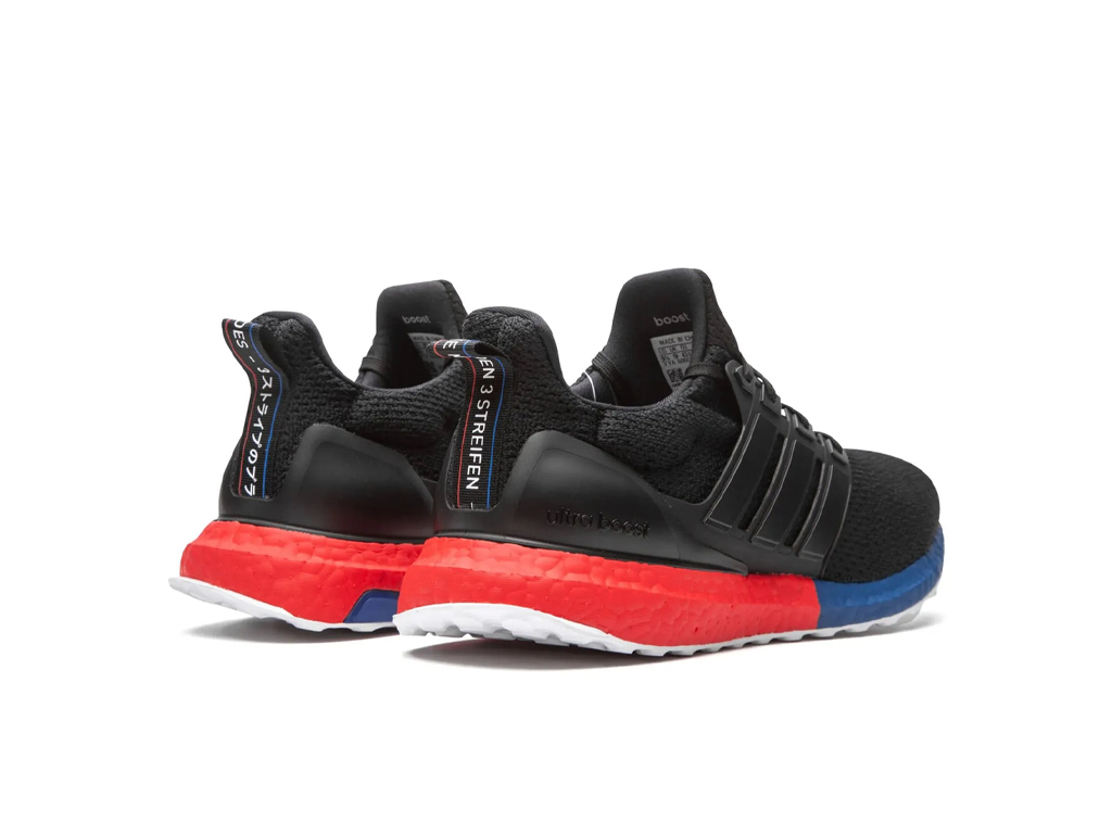 adlayidas UltraBoost DNA Lush Red