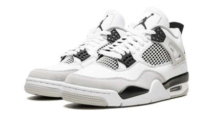 Air Jordan 4 'Military Black'