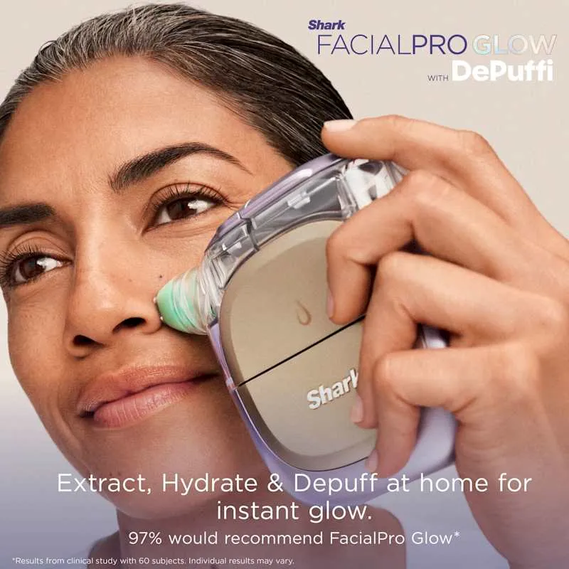 Sistema de tratamiento facial en casa Shark FacialPro Glow para potenciar la luminosidad