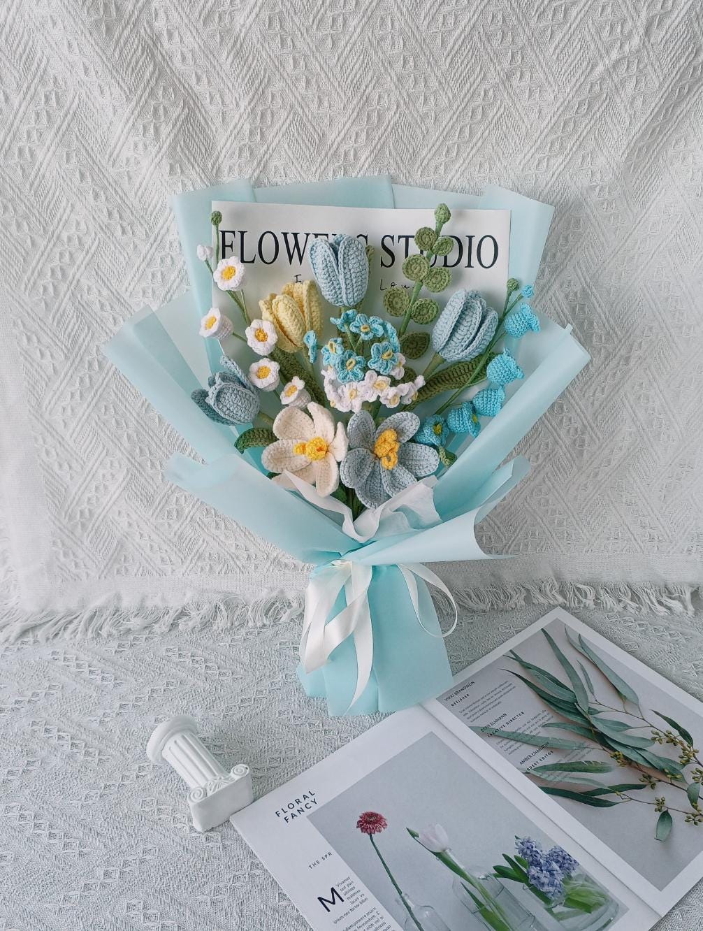Crocheted Bouquets – Handmade – Bouquet Arrangement – No Maintenanc