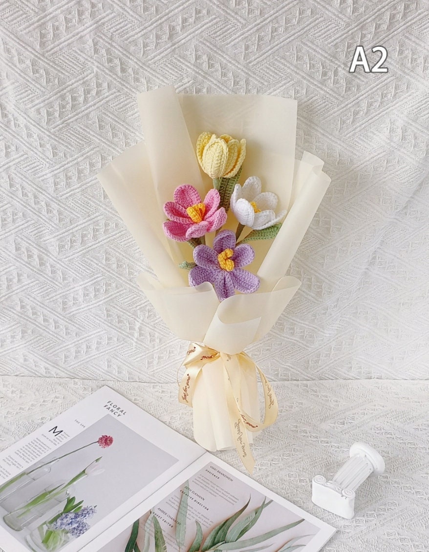Handmade Crochet Tulip Flower Bouquet, Yarn Flowers for Home Decor or Gift