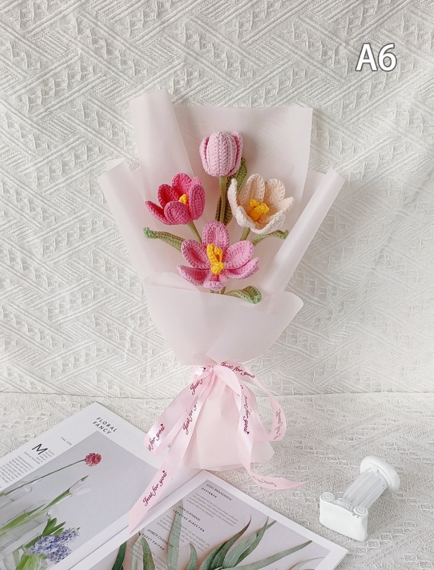 Handmade Crochet Tulip Flower Bouquet, Yarn Flowers for Home Decor or Gift