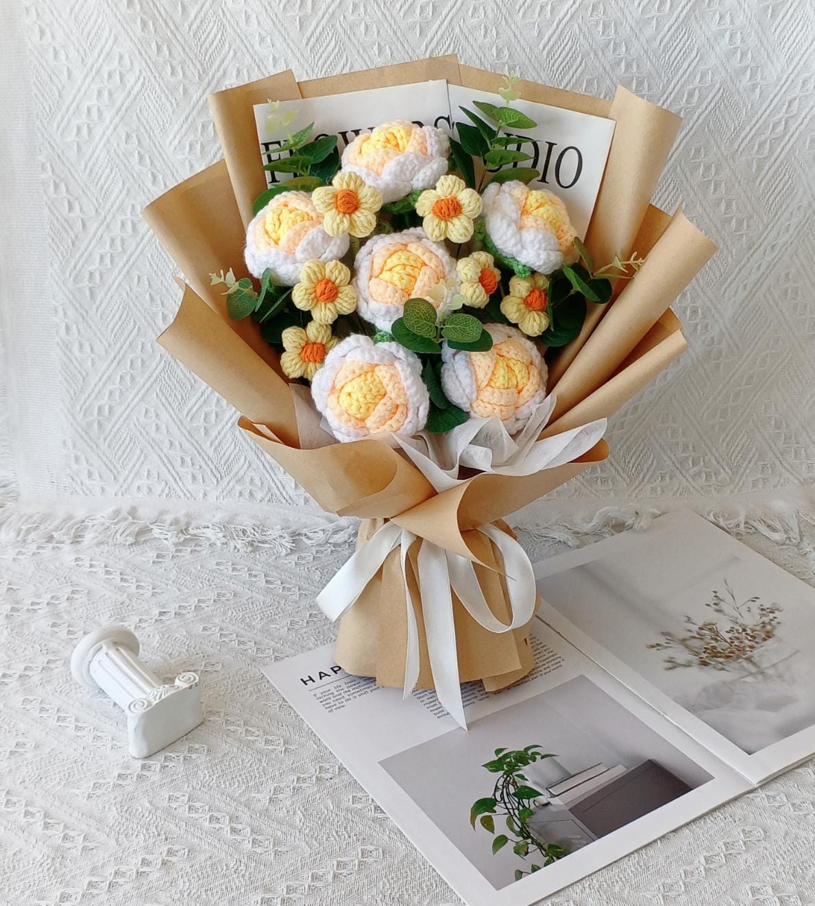 Crochet Flowers – Handmade – Suitable for Mother's Day, Anniversary, Wedding, Graduation, Holiday, or Birthday