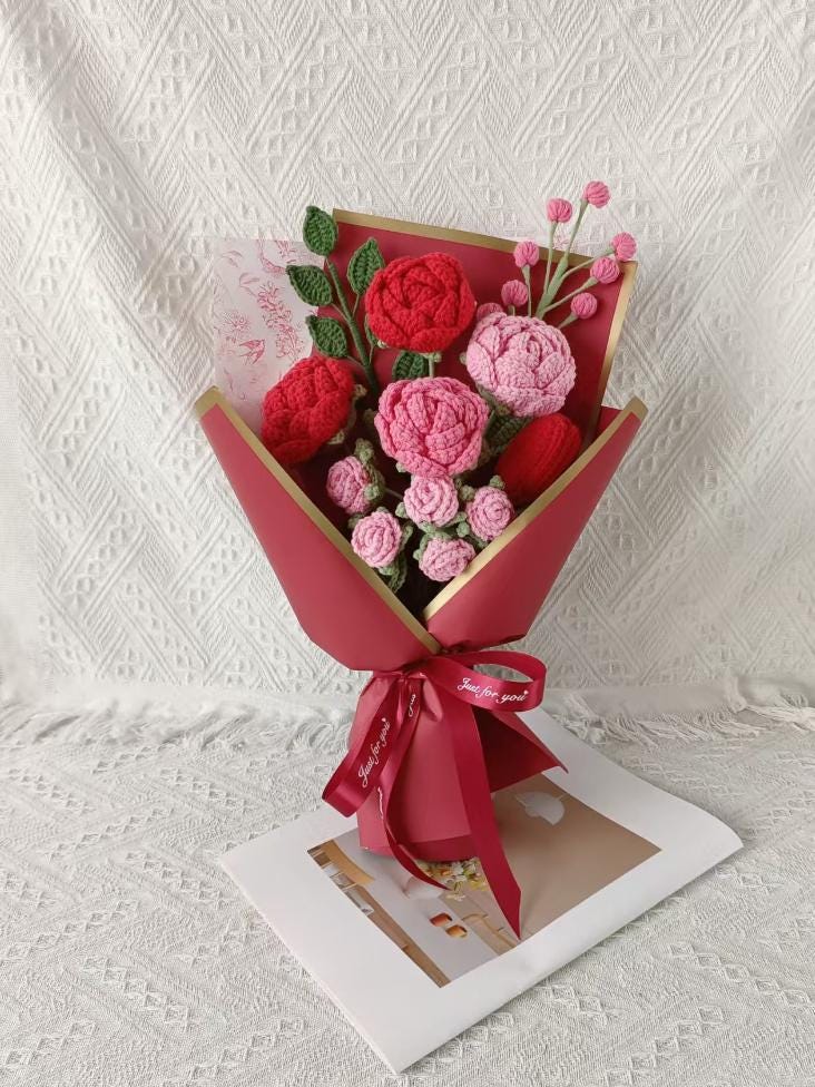 Crochet Rose Bouquet – Handmade – Soft Yarn – No Watering Needed