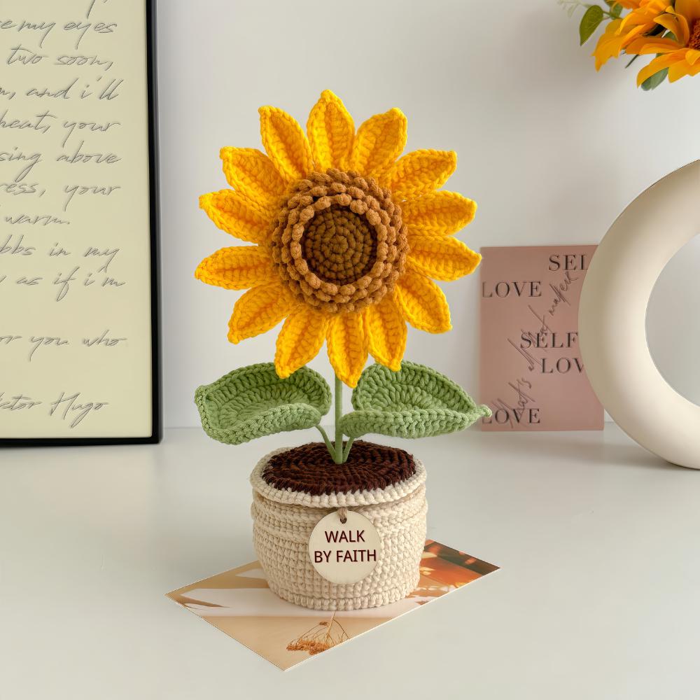 Hand-Crocheted Potted Flowers: Desktop Decorative Ornament