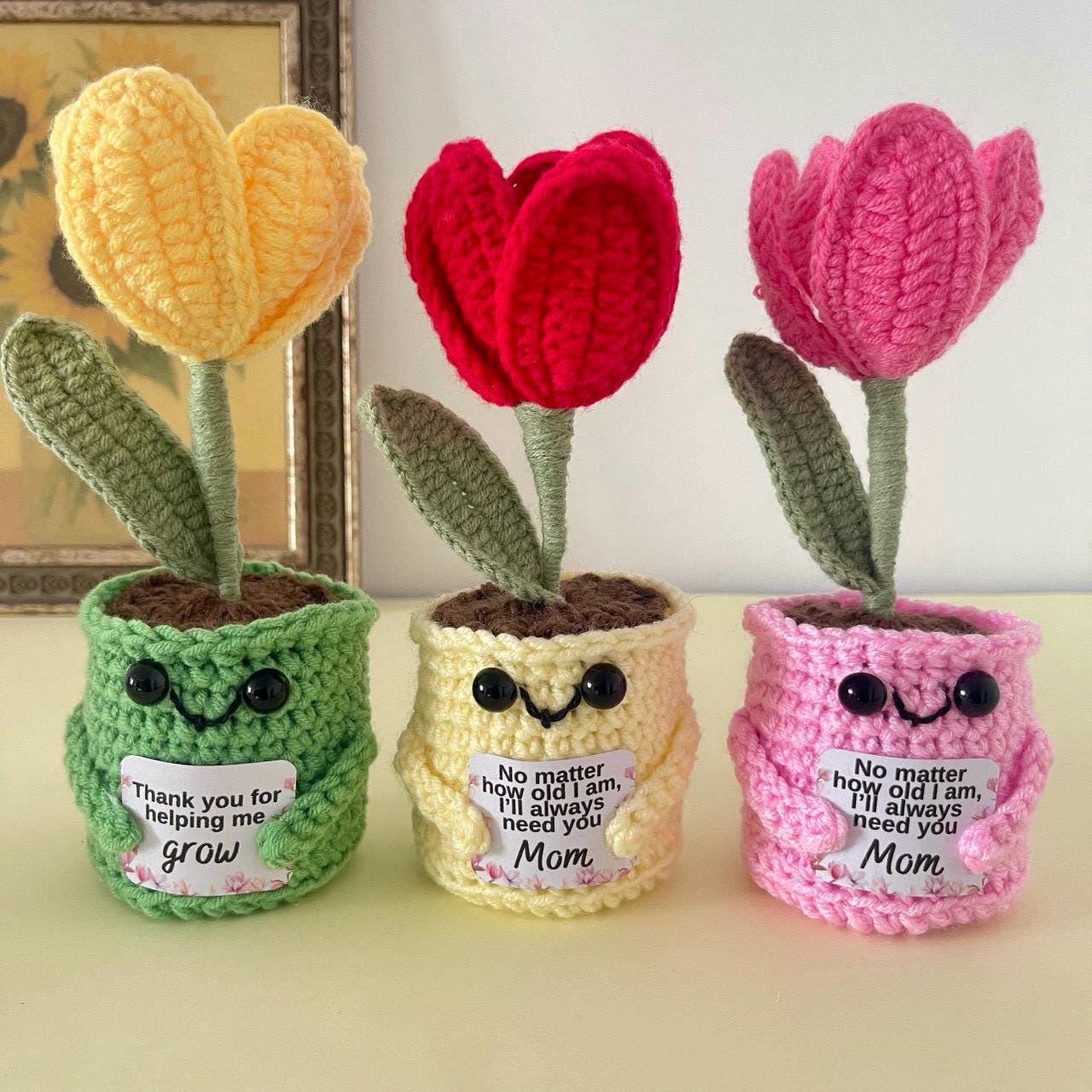 Mother’s Day Crochet Flower Gift – Handmade Lily, Tulip or Rose – Personalized Plaque – Meaningful Gift for Mom