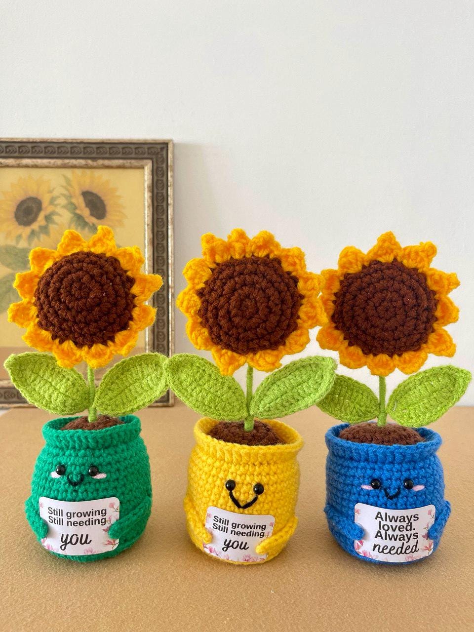 Mother’s Day Crochet Flower Gift – Handmade Lily, Tulip or Rose – Personalized Plaque – Meaningful Gift for Mom