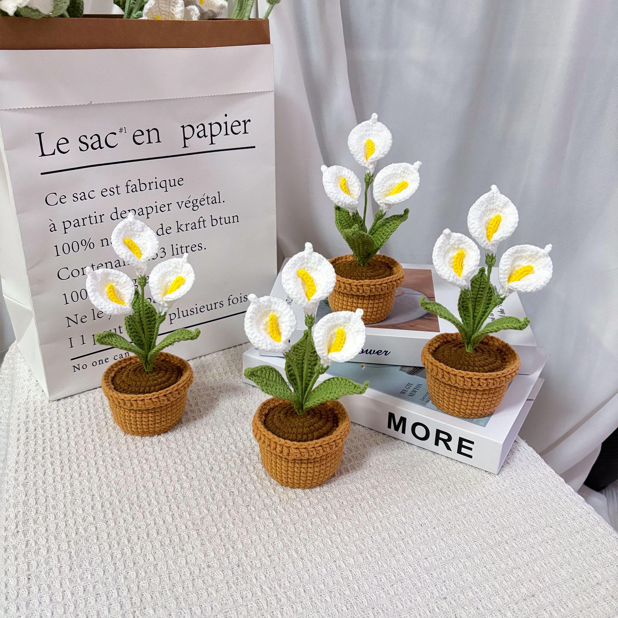 Crochet Calla Lily Plant,Faux Potted Flower Arrangement, Boho Home Decor