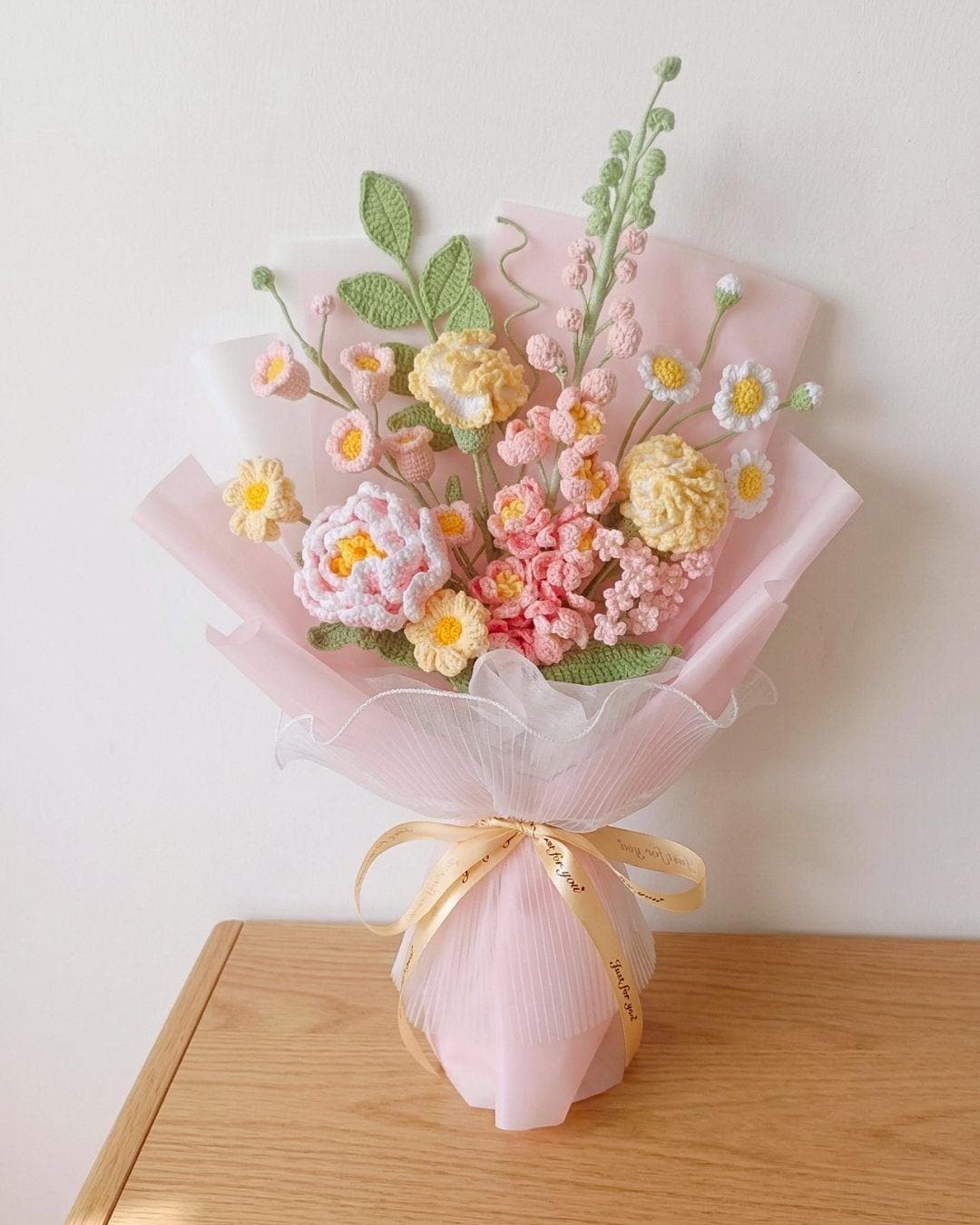 Handmade Crochet Rose Bouquet in Pink