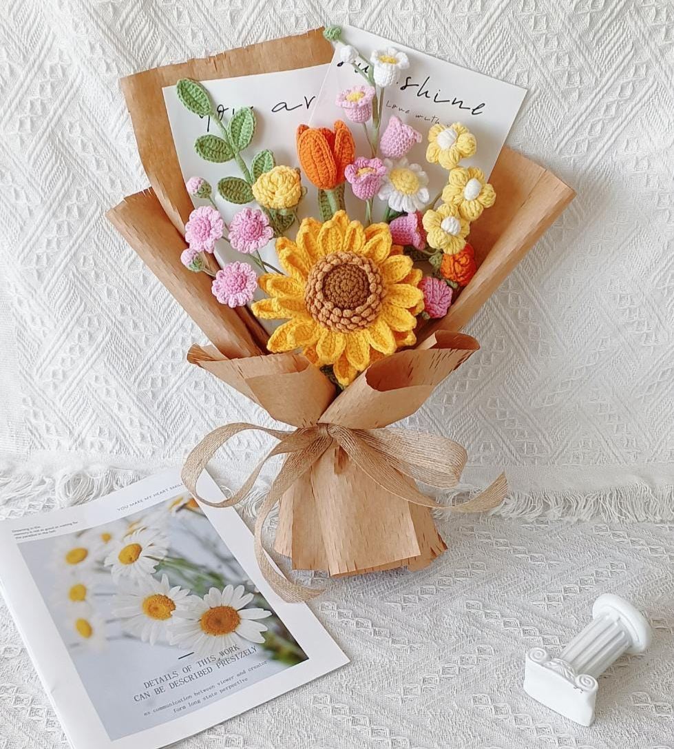 Crocheted Bouquets – Handmade – Bouquet Arrangement – No Maintenanc
