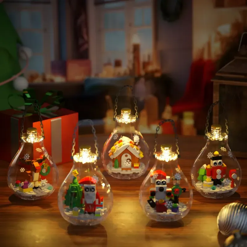 Zelfgemaakte kerstboomversiering van bouwblokken, kerstdecoratie van bouwblokken, speciaal kerstcadeau voor kinderen