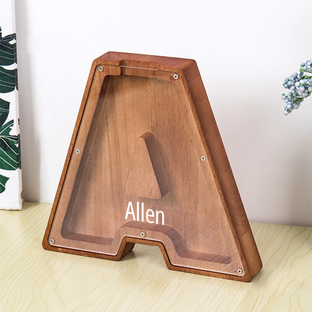 Salvadanaio personalizzato con lettera e contenitore per materiali creativi – Design combinato in legno e acrilico