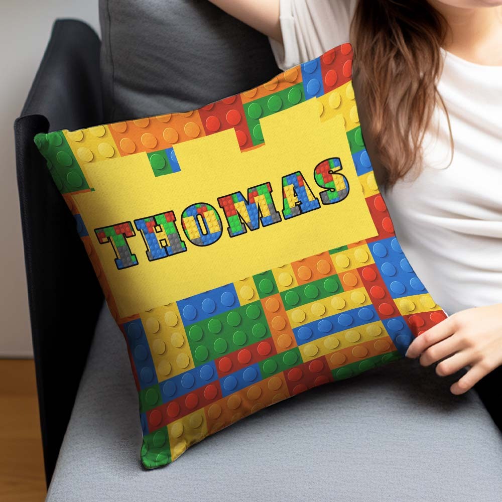 Cuscino personalizzato con mattoncini da costruzione e fodera, cuscino decorativo per la casa dei bambini, il regalo perfetto per il compleanno di un appassionato di mattoncini.