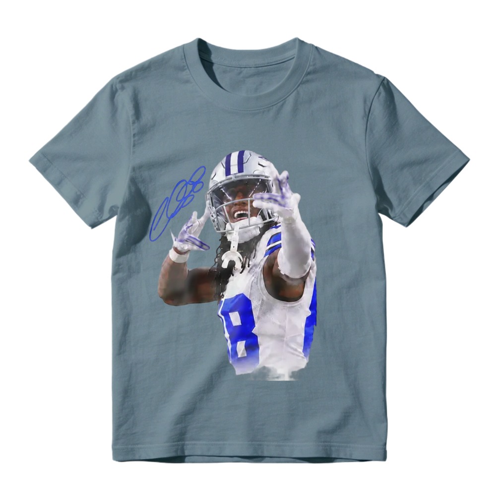 Number 88 Football Athlete Portrait Signature Graphic T-Shirt, Sports Fan White Oversized Casual Streetwear Short Sleeve Tee