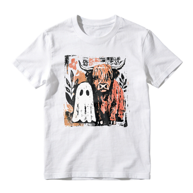 Highland Cow And Ghost Halloween Art, Unisex Classic T-shirt