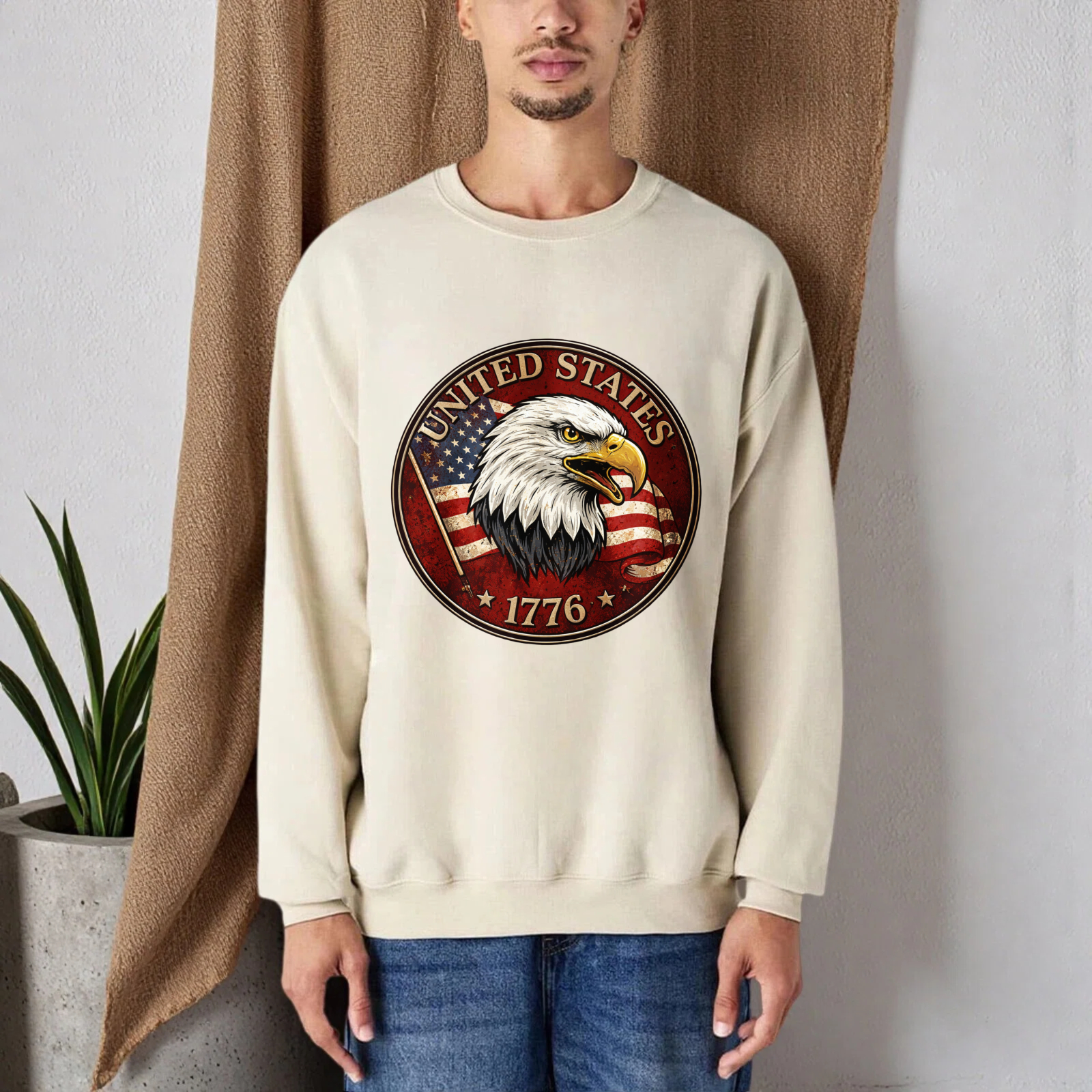 United States Eagle American Flag 1776 Sweatshirt Patriotic Crewneck Pullover Black