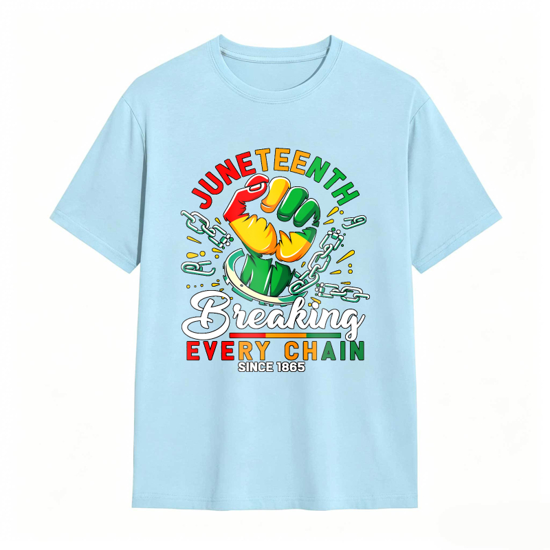 Juneteenth Breaking Every Chain Since 1865 Fist And Chains Design Unisex Classic T-shirt