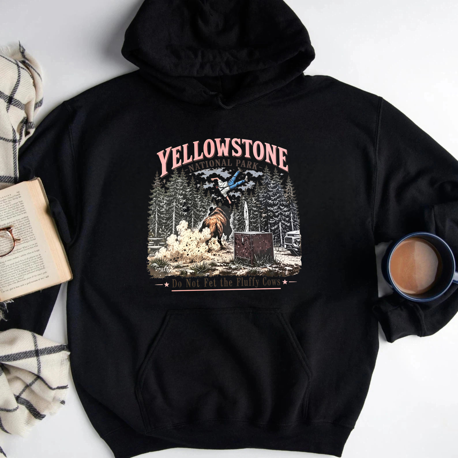 Yellowstone National Park Bear And Bird Vintage Graphic Sweatshirt