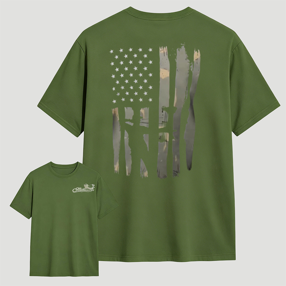 Vintage Distressed USA Flag Bow Hunter T‑Shirt, Patriotic Archery Hunting Unisex Casual Tee