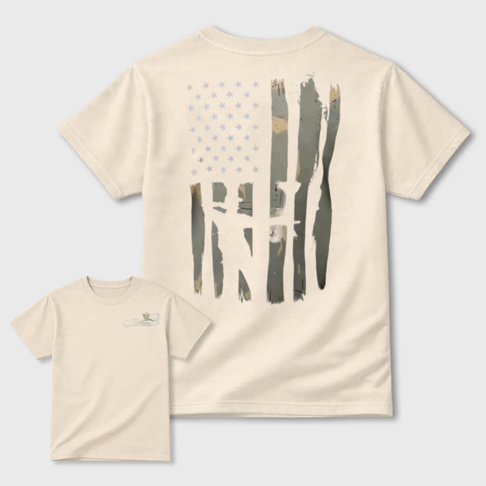 Vintage Distressed USA Flag Bow Hunter T‑Shirt, Patriotic Archery Hunting Unisex Casual Tee