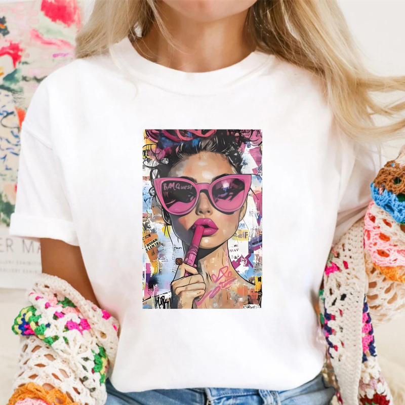 Colorful Woman With Pink Sunglasses And Lipstick Unisex Classic T-shirt