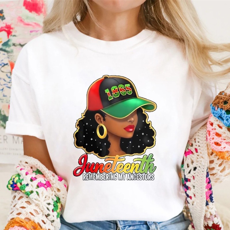 Juneteenth Remembering My Ancestors 1865 Hat Woman T-shirt