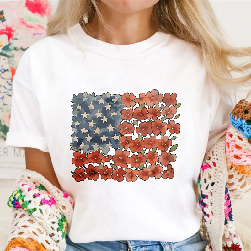 Floral American Flag Design Unisex Classic T-shirt