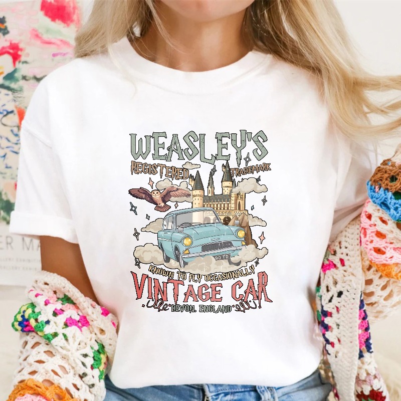 Weasleys Wizard Wheezes Vintage Car Harry Potter Theme T-shirt