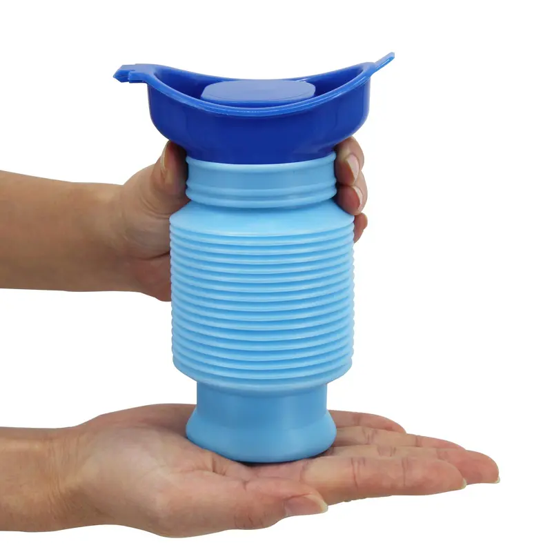 3 Pcs Portable Urinal for Men Women, Spill Proof Travel Emergency Urinal Bottle, Leak-Proof Collapsible Urinals, Personal Car Pee Bottle for Camping, Road Trips, Drivers, Seniors, Kids