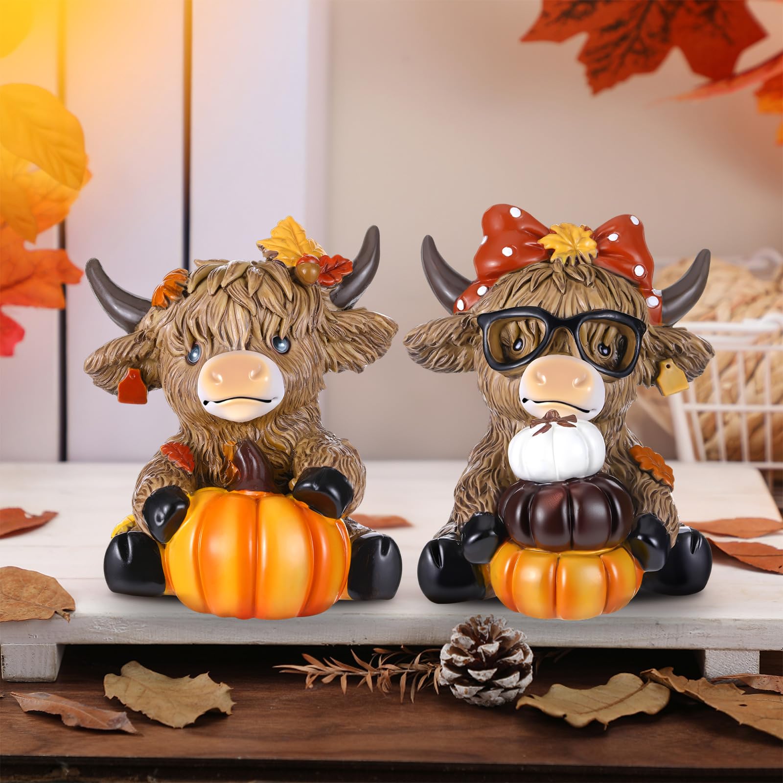 Gejoy Halloween Highland Cow Statue Fall Cattle Figures 3D Highland Cattle Ornament Halloween Gift Christmas Gift Cute Decoration for Home, Halloween Party Season Decor, Housewarming Gift, Bathroom Decor, 2/3pcs