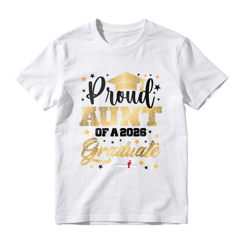 Proud Aunt Of A 2026 Graduate Unisex Classic T-shirt