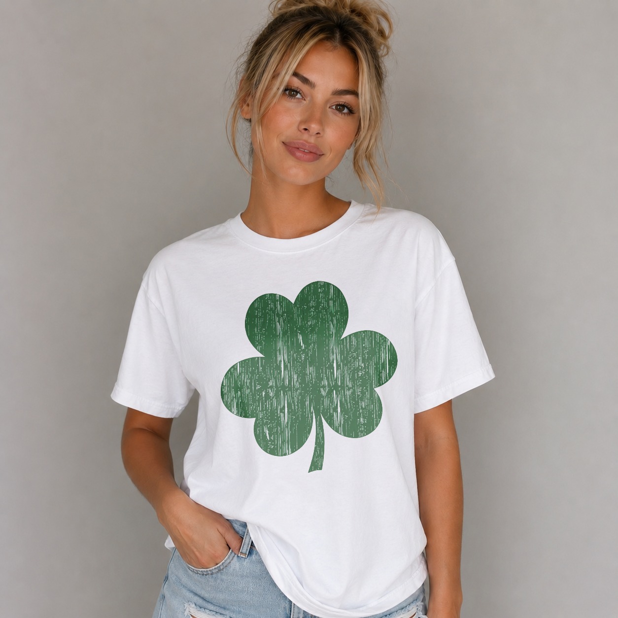 Four Leaf Clover Unisex Classic T-shirt