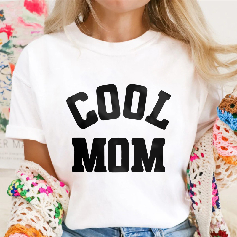 Cool Mom Unisex Classic T-shirt