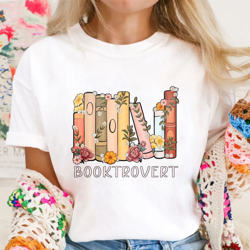 Booktrovert Floral Books Design, Unisex Classic T-shirt