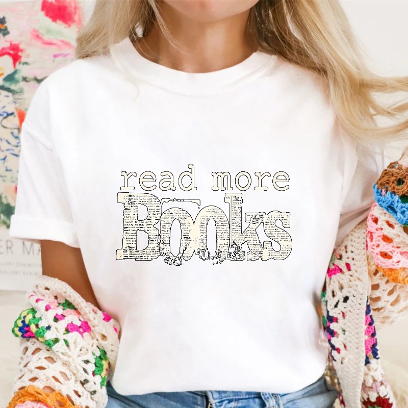 Read More Books Typography Graphic, Unisex Classic T-shirt