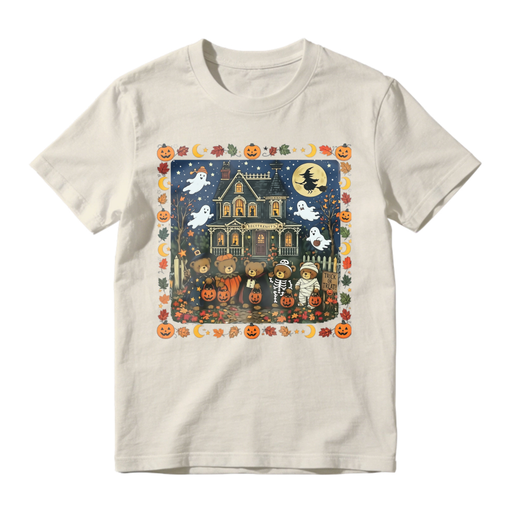 Halloween Haunted House With Ghosts Pumpkins And Kids In Costumes Unisex Classic T Shirt