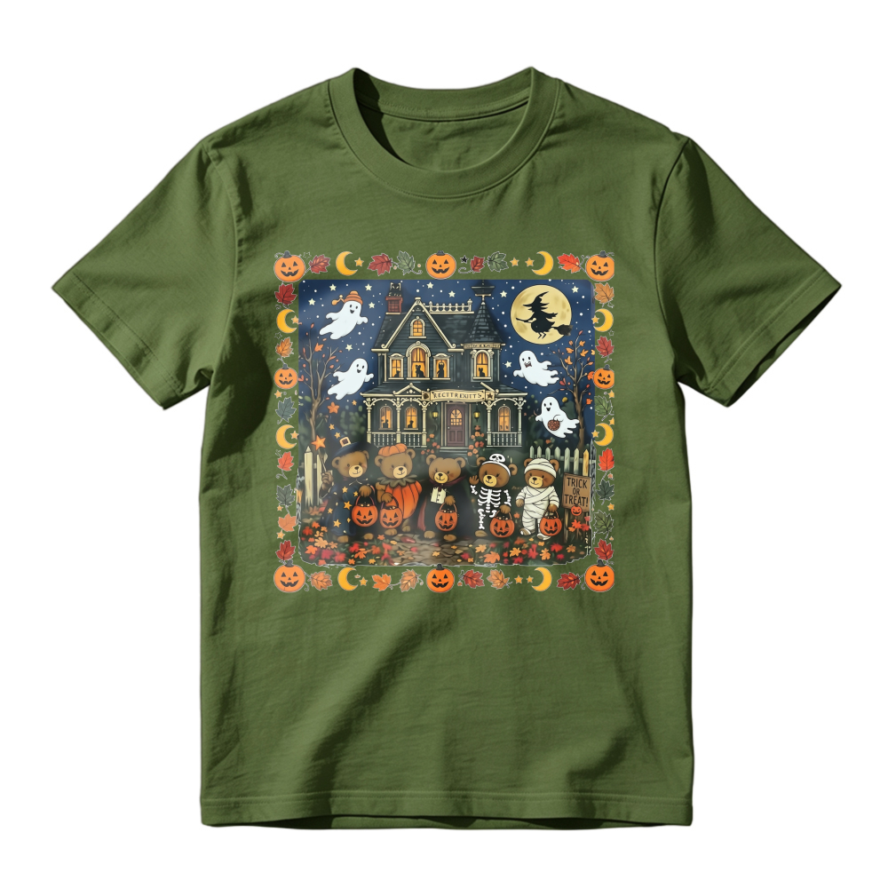 Halloween Haunted House With Ghosts Pumpkins And Kids In Costumes Unisex Classic T Shirt