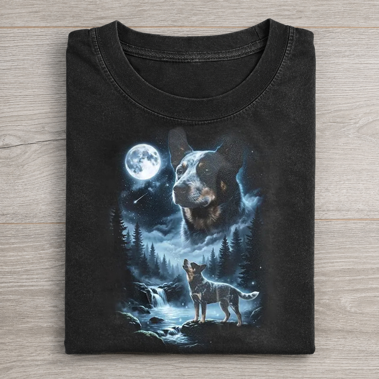 Blue Heeler Howling to the Moon T-shirt