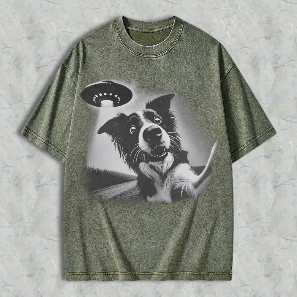 Funny Dog With Ufo Alien Spaceship Graphic Washed T-shirt