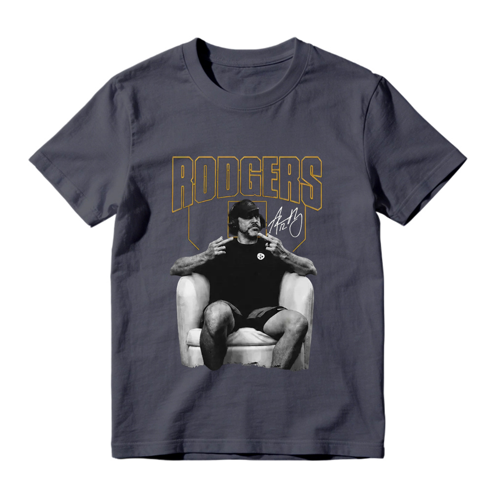 Aaron Rodgers Double Finger Chair Meme T-Shirt