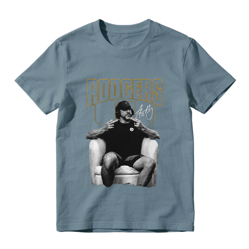 Aaron Rodgers Double Finger Chair Meme T-Shirt