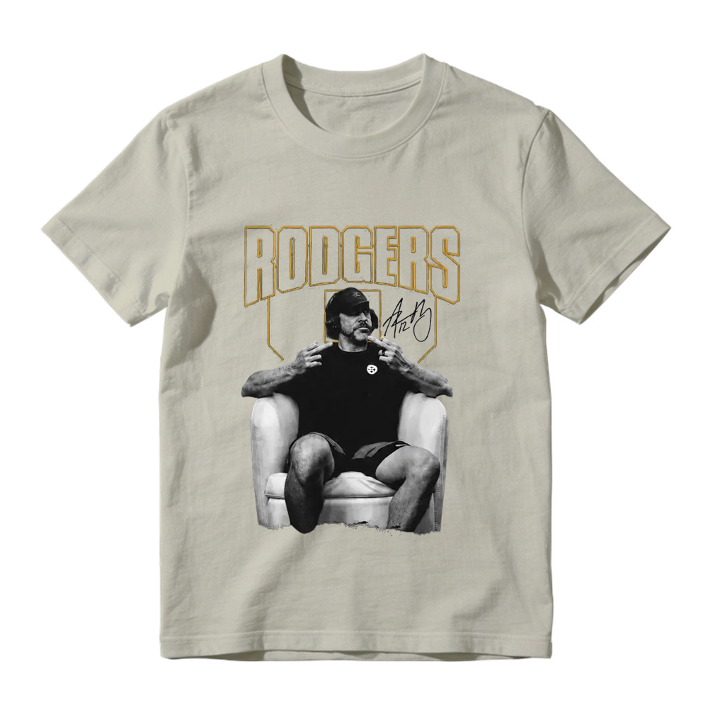 Aaron Rodgers Double Finger Chair Meme T-Shirt